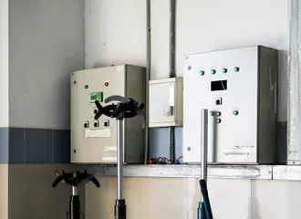 How to Choose an Energy Storage System Manufacturer China for Long-Term Business Success